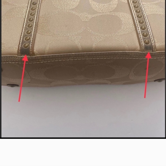 Coach Gold Signature Gallery Tote Bag With Studs - Picture 7 of 10